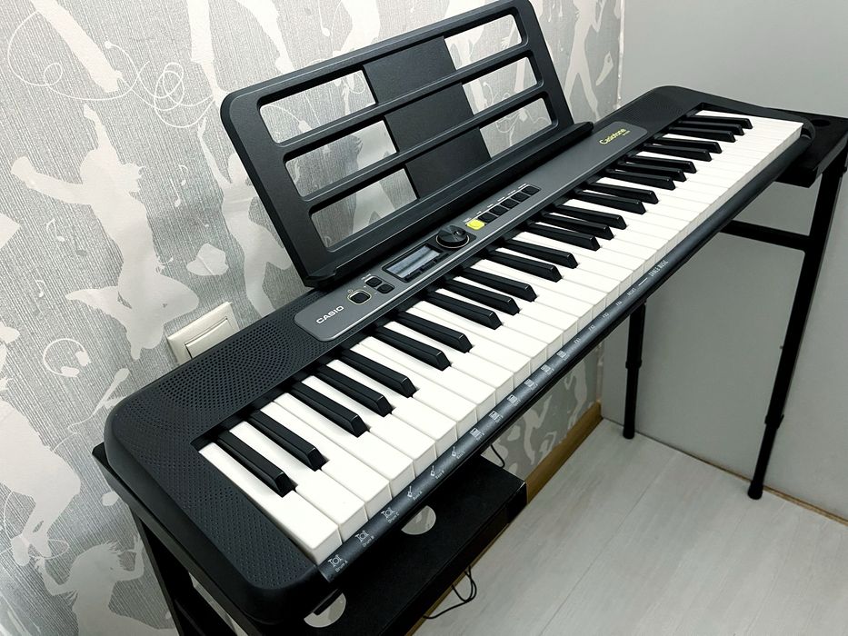 Професійний Синтезатор Casio LK-S250 !!! Динамічна модель! Пианино