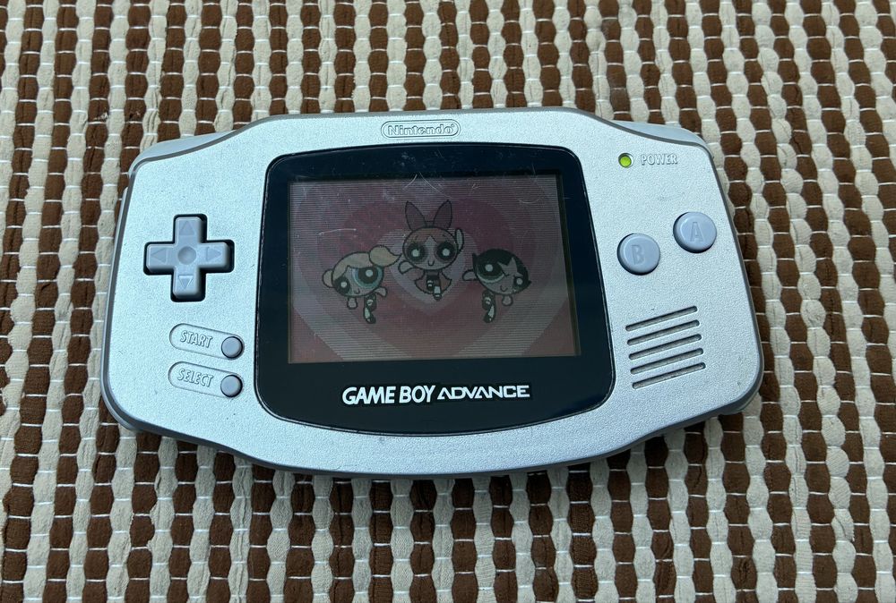 Game Boy Advance c/ 4 Jogos