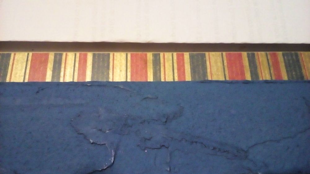 Moldura Grande, de textura rugosa, com passe-partout