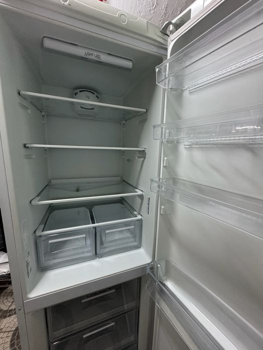 Frigorífico Hotpoint Ariston