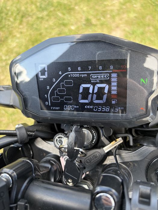 Barton Naked 125, 2024r. Super Stan