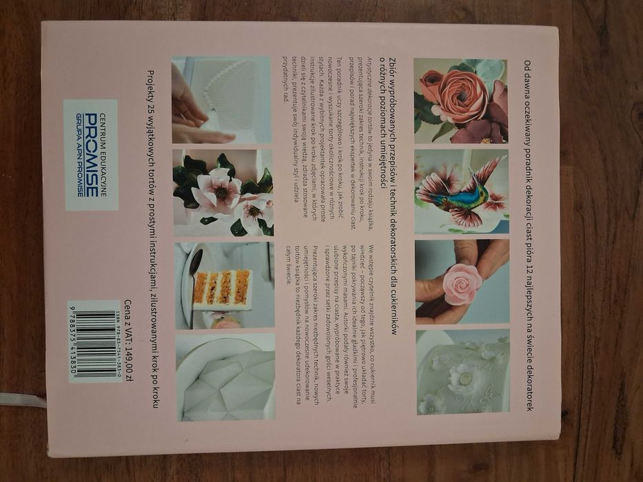 Książka Artystyczne Dekoracje Tortów