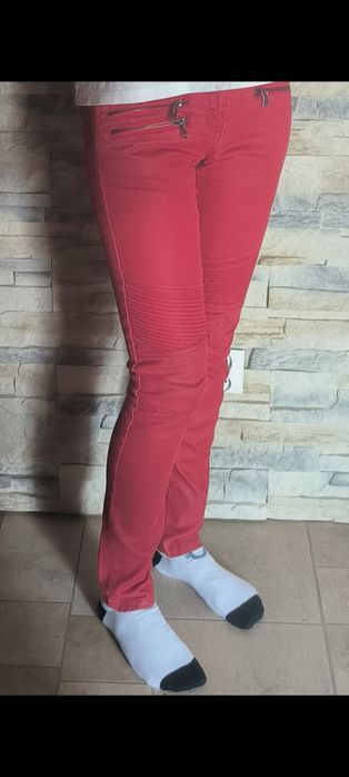 Czerwone spodnie biodrówki Stradivarius rozmiar S