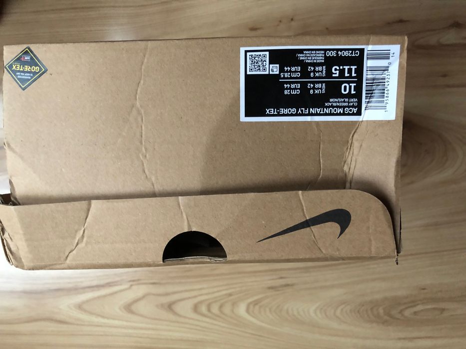 Nike Gore-Tex Mountain Fly