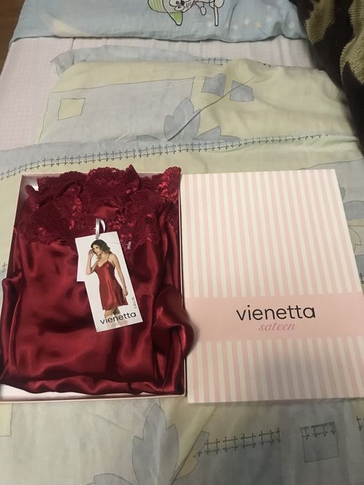 Продам комбинацию новая