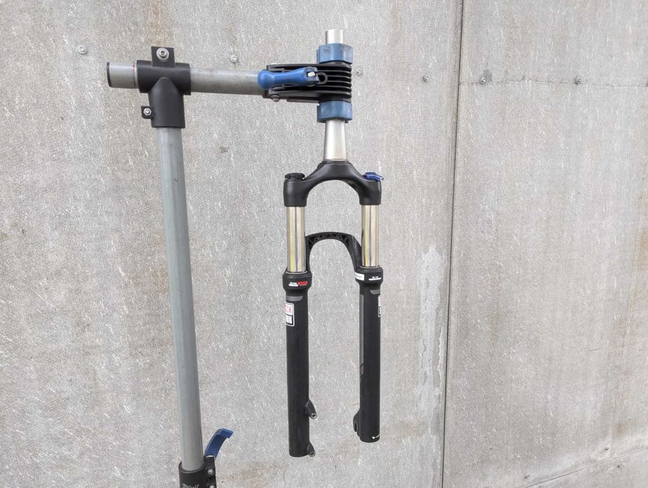 Вилка RockShox XC30