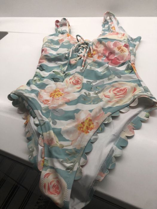 Fato de banho florido