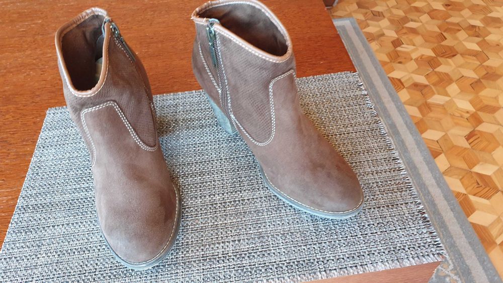 Botki damskie na obcasie - s.Oliver