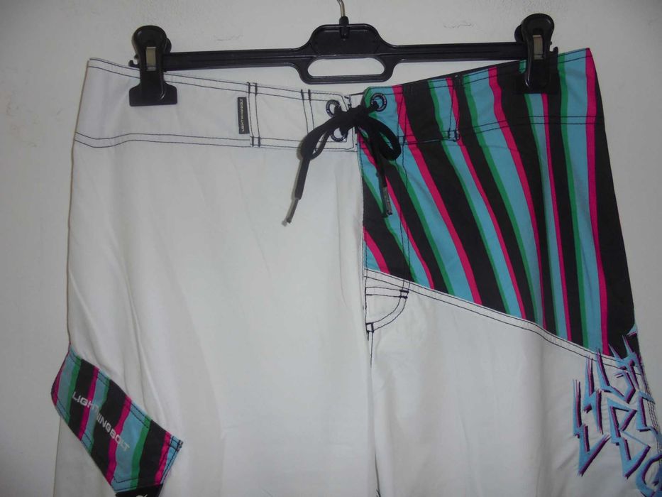 Bermudas de homem da marca LIGHTNINGBOLT
