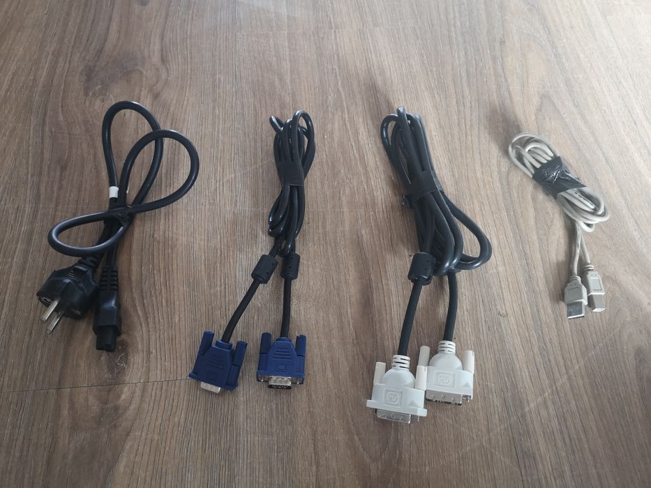 Kable VGA i inne do komputera