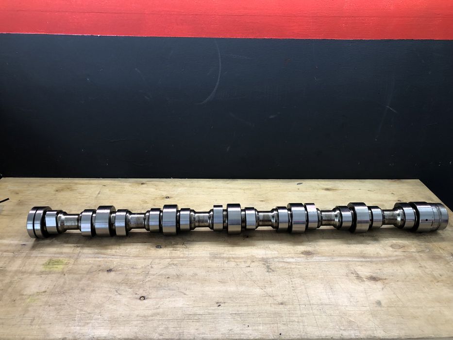 Розподільний вал, розпредвал JOHN DEERE 8430 9.0L R522884/SE501775