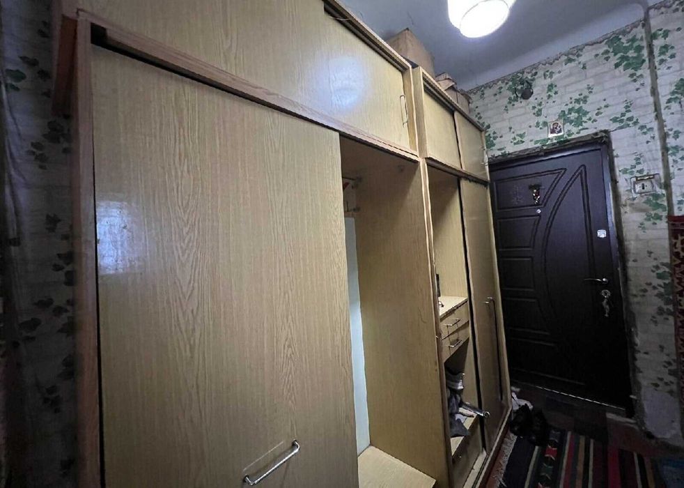 Продаж 3к квартири в Гнівані