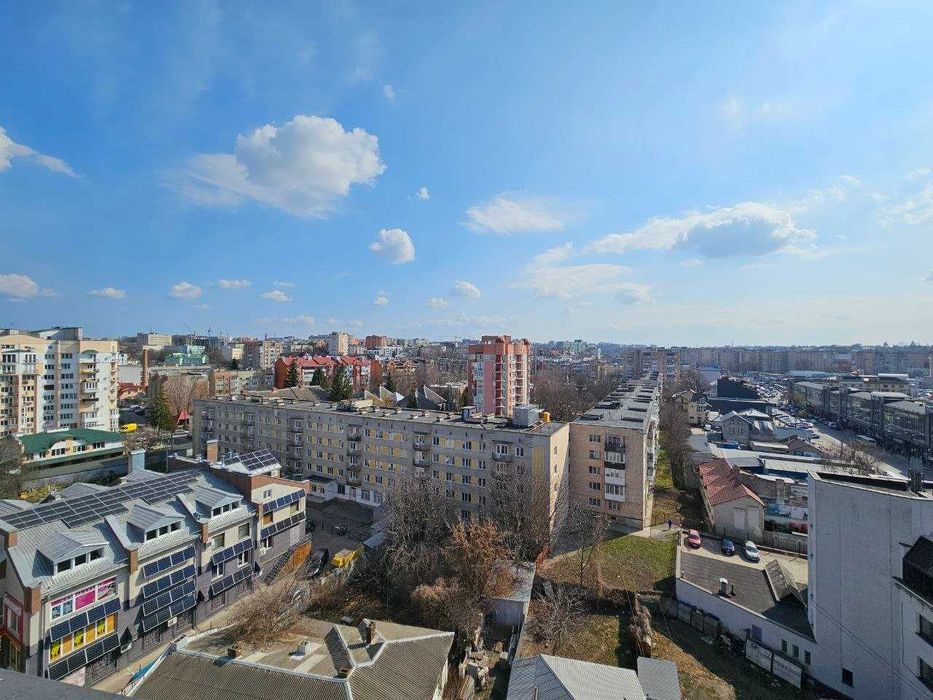 Здається в оренду робоче місце для майстра манікюру/бровиста/лашмейкера