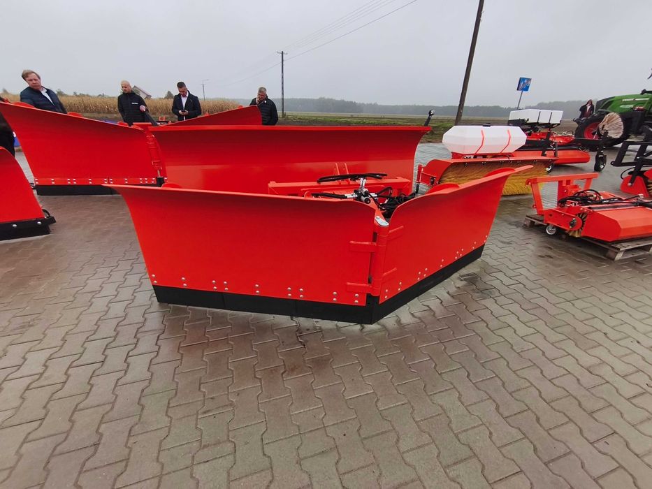 Od ręki!! Pług do śniegu Strzałka 6mm Metal-technik 2,6-3,0m