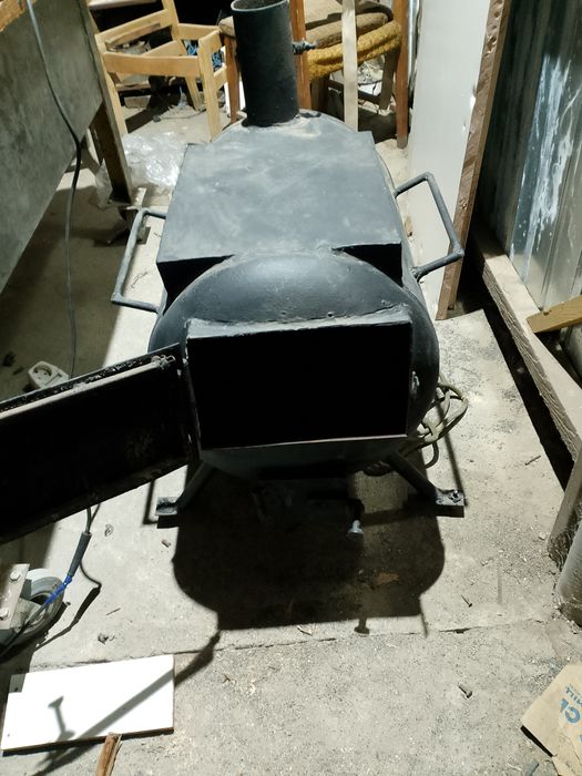 Буржуйка новая для любого помещения.