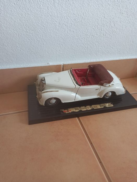 Miniatura Mercedes 300S (1955)