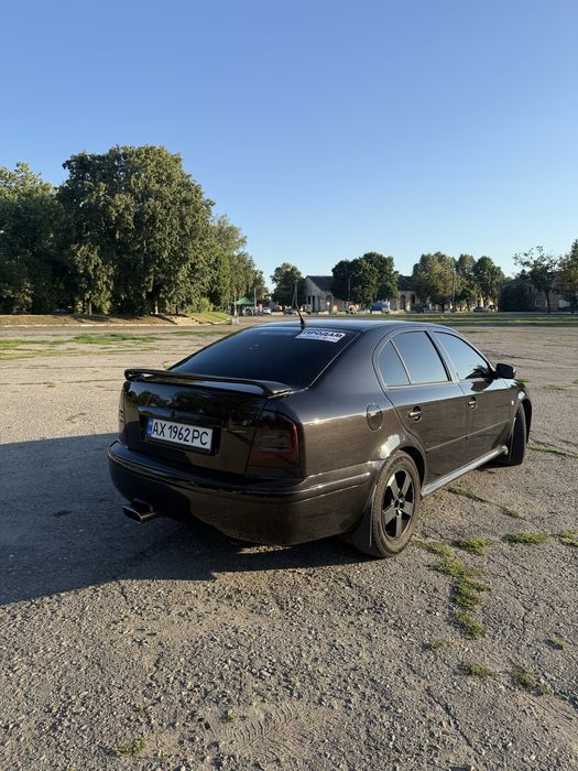 Шкода октавія  2004