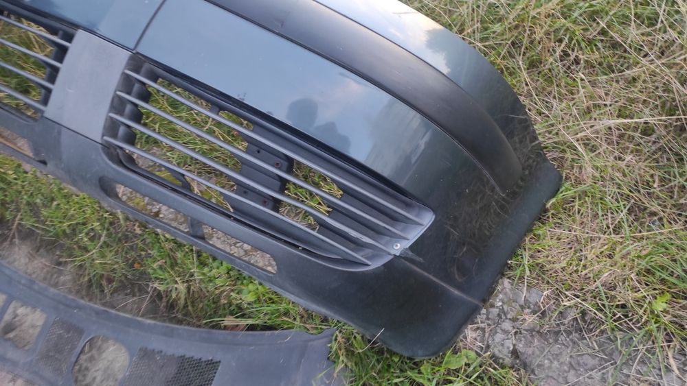 Бампер передній Фольксваген Пассат Б5+ рестайлінг передний B5+ плюс