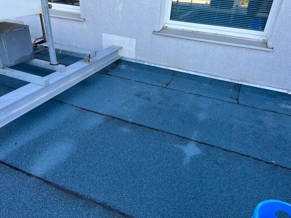 Dekarz. Usługi dekarskie, blacharskie, papa termozgrzewalna