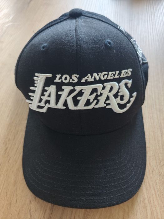 Czarna czapka Lakers Mitchell and Ness