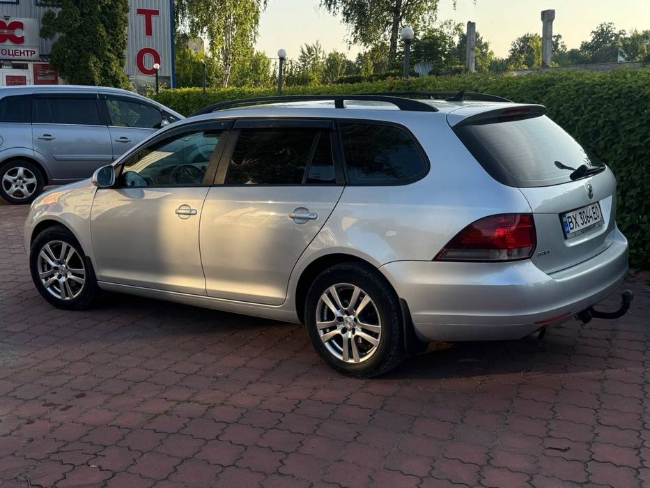 Volkswagen Golf 1.6 TDI BlueMotion 2012