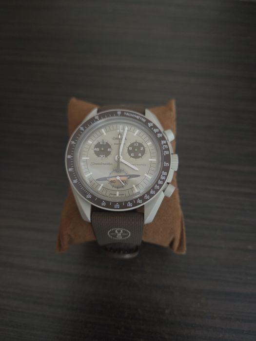 Swatch x Omega Moonswatch Mission to Saturn