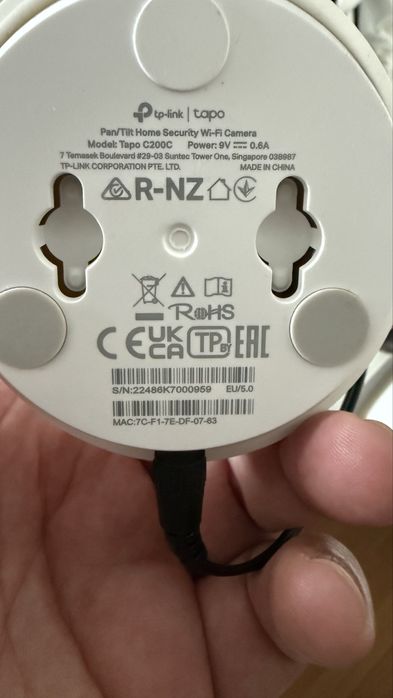 Camara vigilancia Tapo C200C