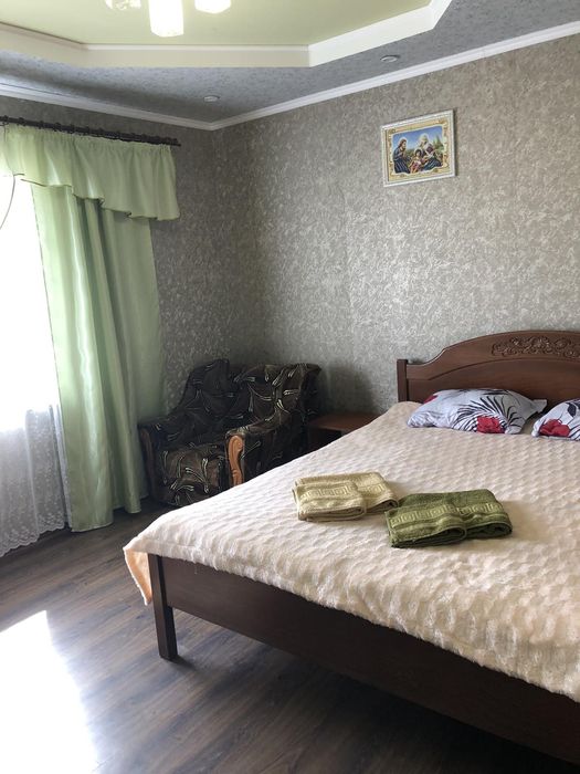 Котедж для відпочинку  у с. Плав'я  біля ГК Плай,