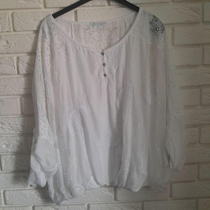 Sprzedam  bluzeczkę mgiełkę z jedwabiu