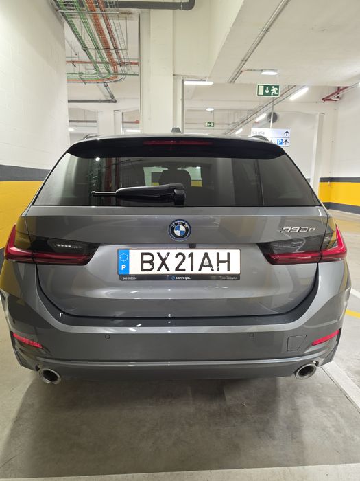 BMW 330e touring