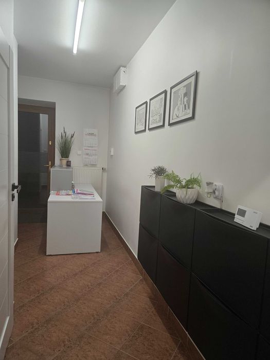 Lokal użytkowy/biuro/gabinety
