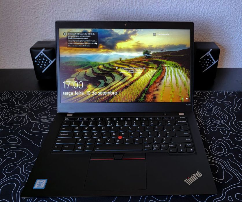 Portatil touch de trabalho