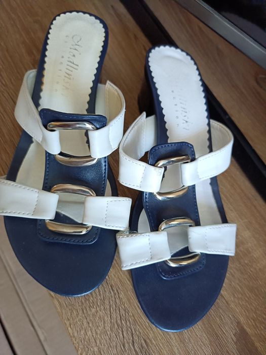 Klapki Modliński 36