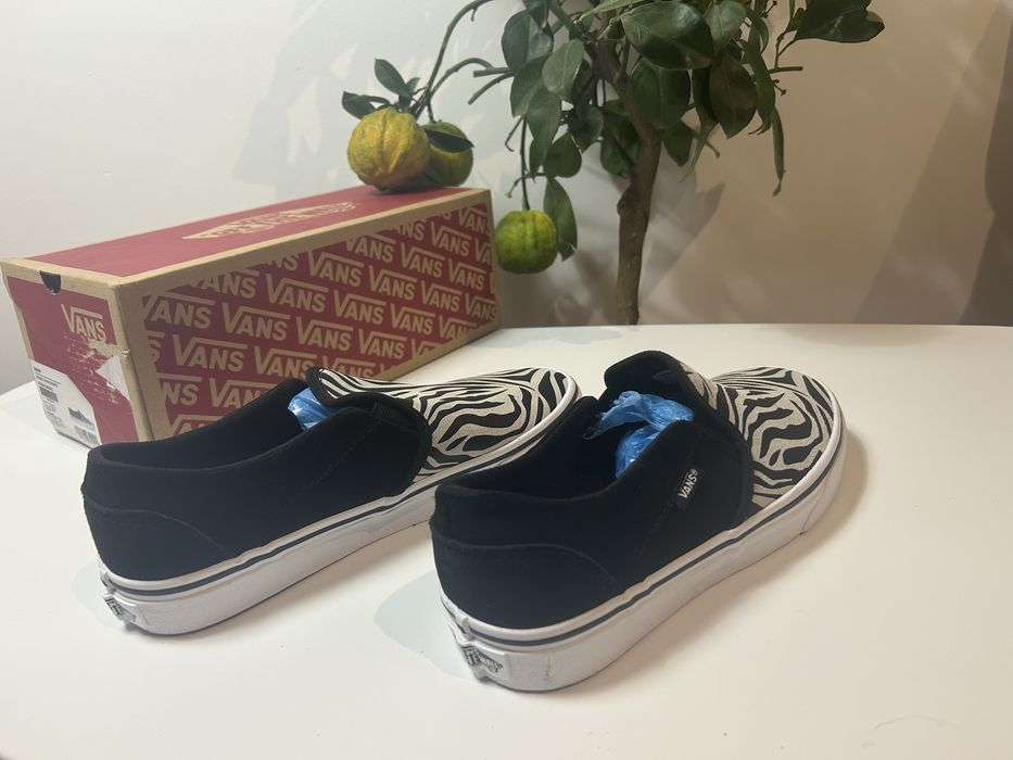 Uniwersal / Vans Asher Metatallic Zebra Slip On Skate Shops
