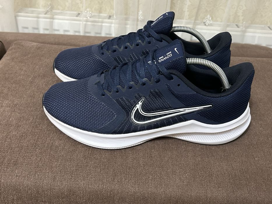 ЯЧоловічі кросівки Nike Downshifter 11.