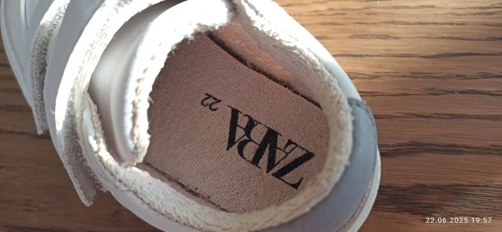 Кросівки кеди Zara 22 розмір