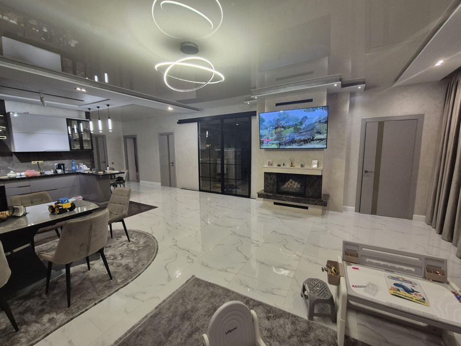 Будинок в Садовому районі без комісії АН