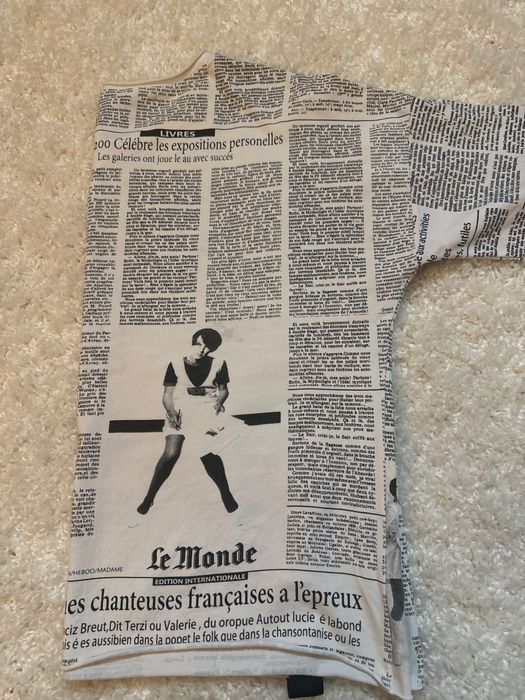 Футболка з неймовірним принтом