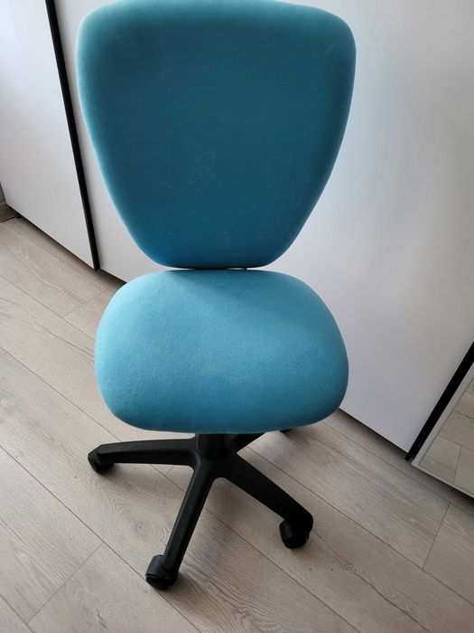 Дитяче крісло стілець Polly GTS white AB-31