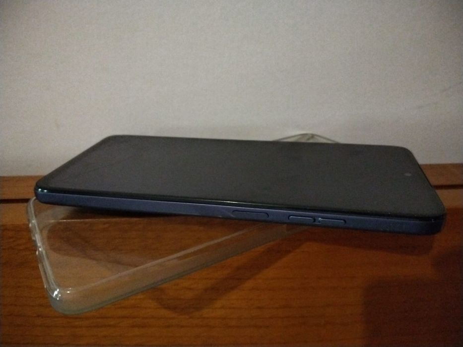 Vendo Motorola g35 128gb 4+2 ram 5g URGENTE