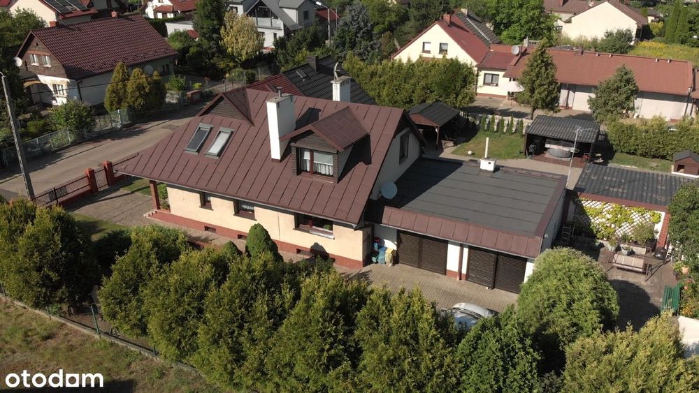 Dom 127 m² | 5 pokoi | 2 garaże | garderoba | piwnica | 2 łazienki