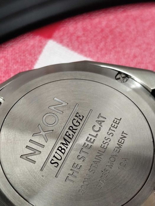 Relógio NIXON steelcat