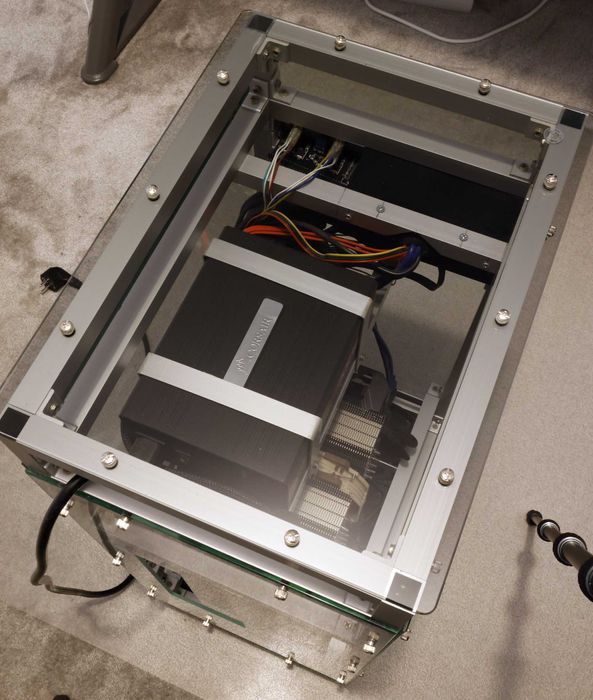 Sprzedam komputer do pracy, nauki i gier (i9-9900K, 64Gb RAM, 3090 TI)