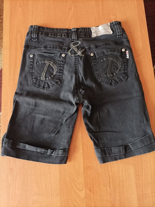 Czarne krótkie spodenki roz. S/M
