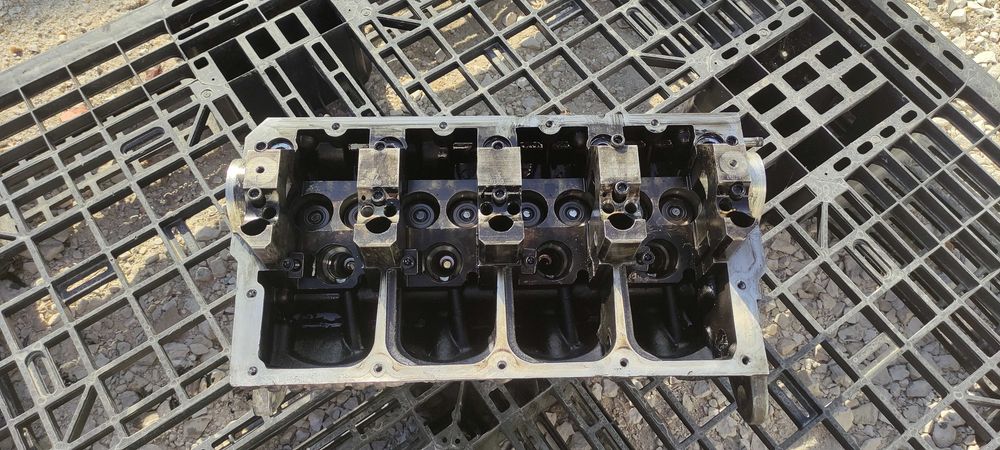 Cabeça usada motor 105cv BLS 1.9 TDI 2009