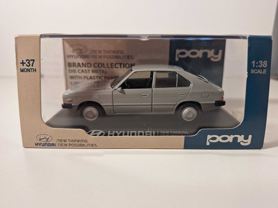 масштабная модель авто Hyundai Pony 1/38