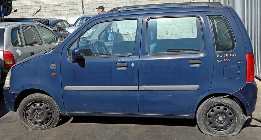 Opel Agila para peças