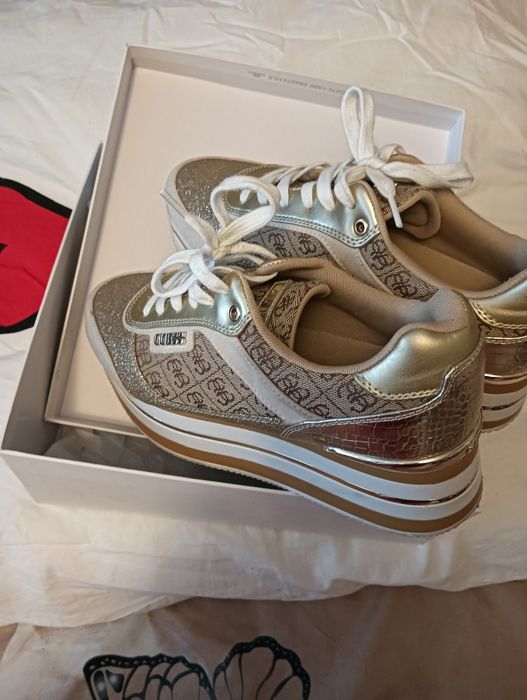 Buty eleganckie  i wygodne