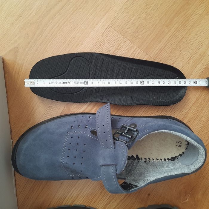 Buty sandały robocze męskie nowe.