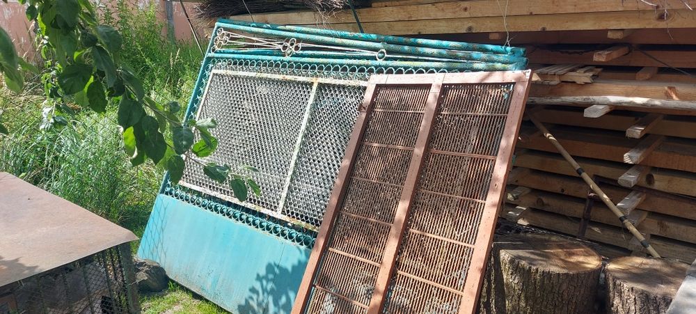 Норкова шапка + хвіртка з брамою